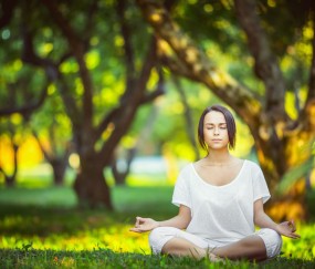 开云体育直播-中场的隐形引擎，久保建英如何用稳定性改写2026世界杯D组命运