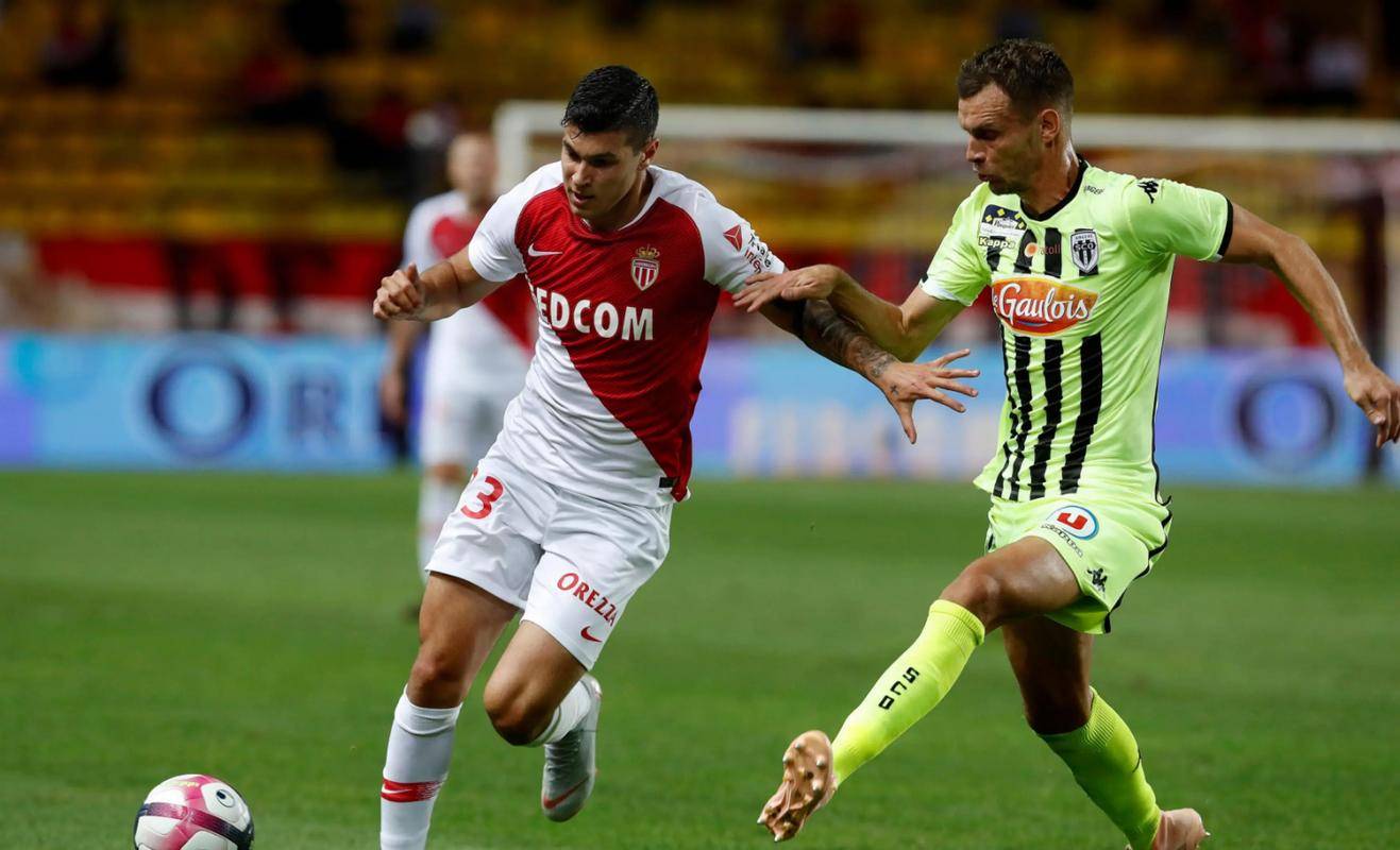 昂热主场完胜，展现出色实力