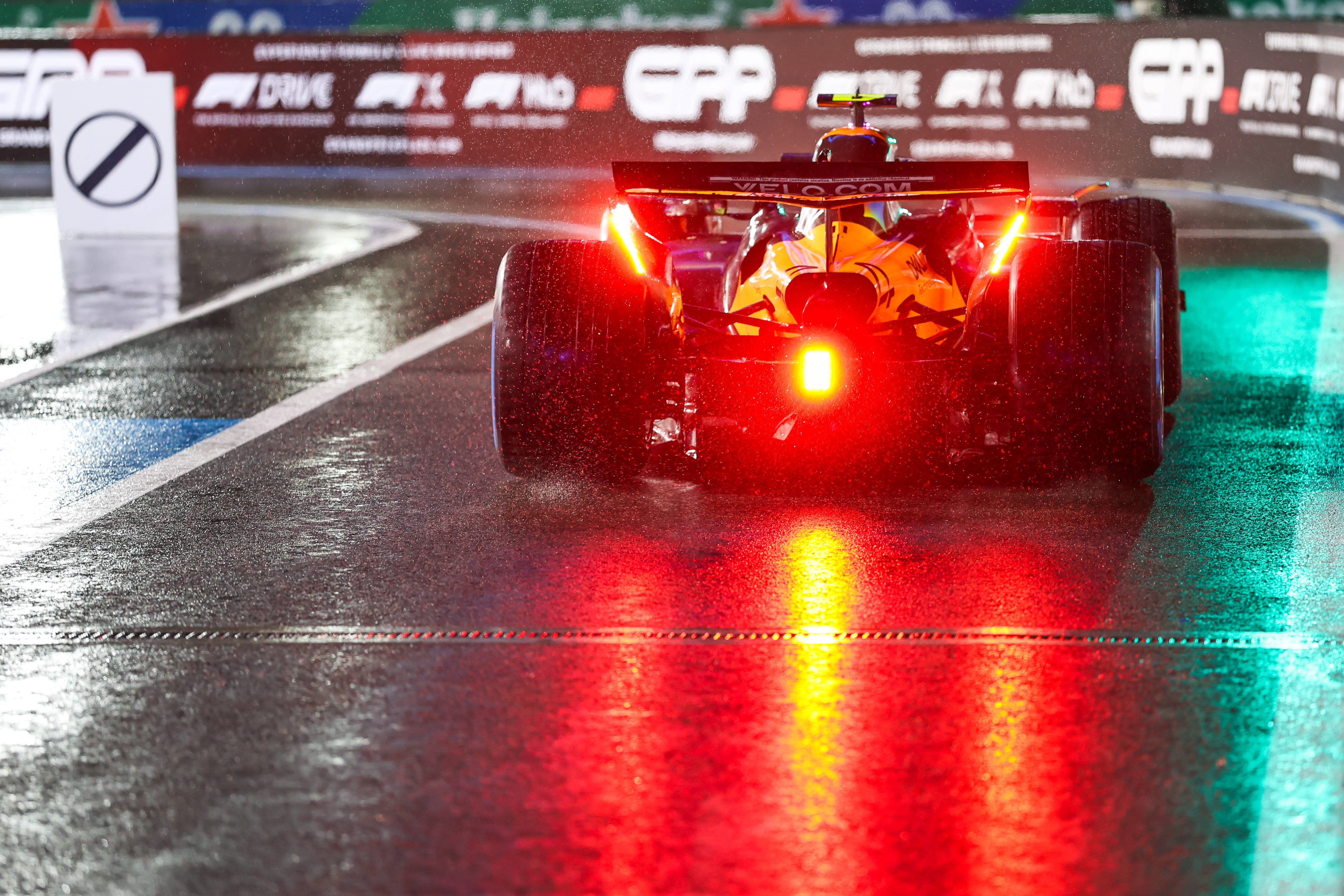 威廉姆斯鏖战红牛车队,诺里斯状态火热 威廉姆斯鏖战红牛车队,诺里斯状态火热