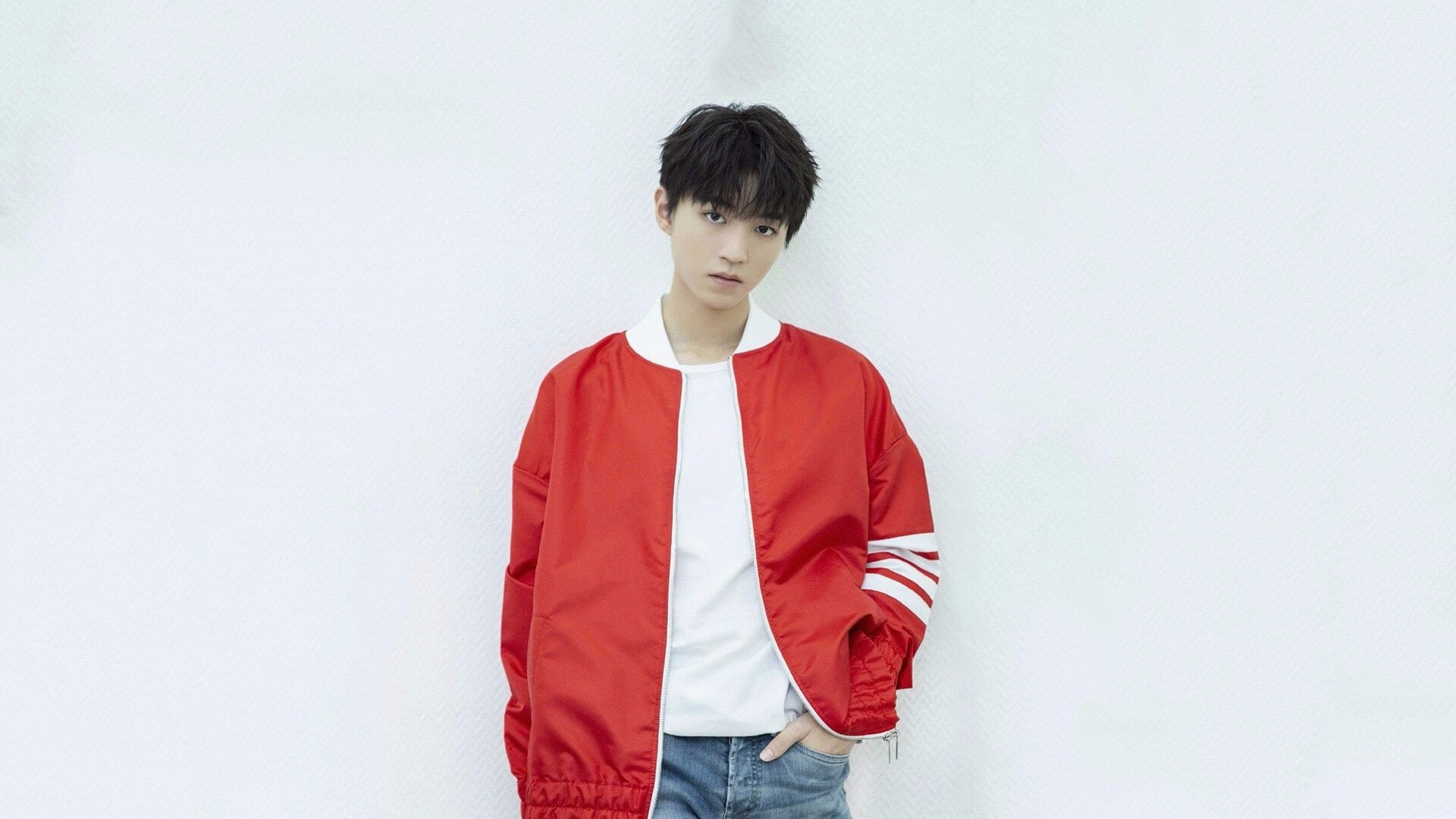 阿拉巴后防封神夜!比利亚雷亚尔虽败犹荣,曼城惊险晋级背后的战术密码